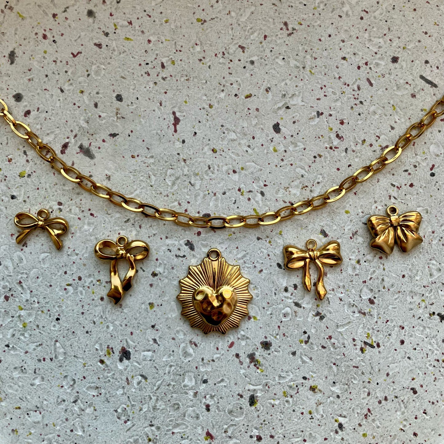 Bow My Heart - Bedelketting